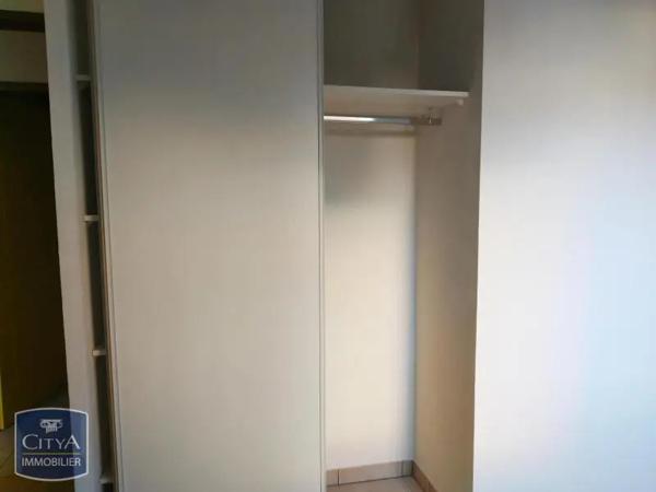 Appartement à louer 2 pièces 41.65m² Lescar (64230)