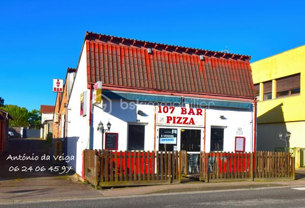 Local d activites de 176 m²