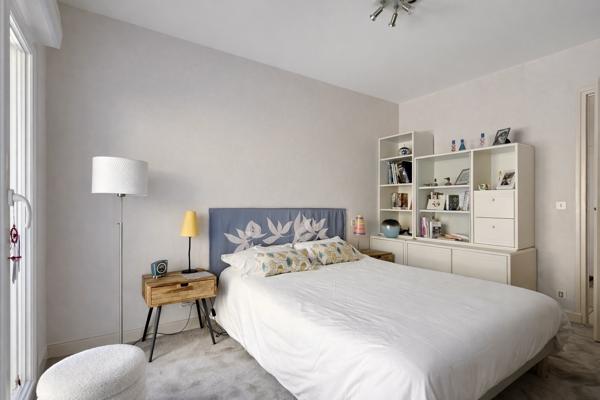 Maison
         7 pièces
        - 182 m² Bien prestige 569 000 € *