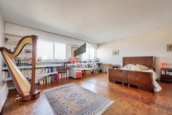 Beau Duplex de 154 m² - Vue dégagée sur Paris
