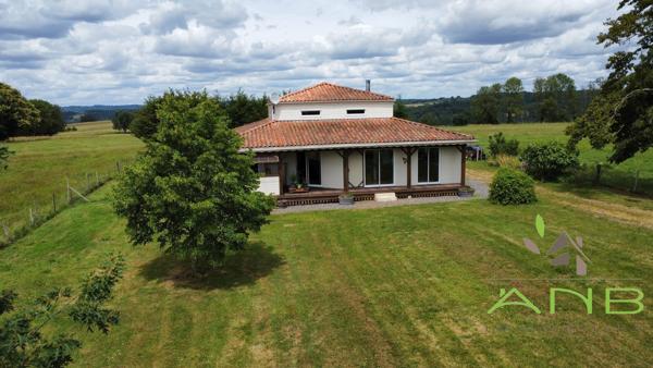 🏡 Maison contemporaine de 2009 – Vue panoramique – Secteur Montbron