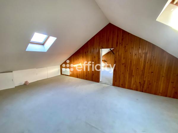 Maison 8 pièces - 232 m²