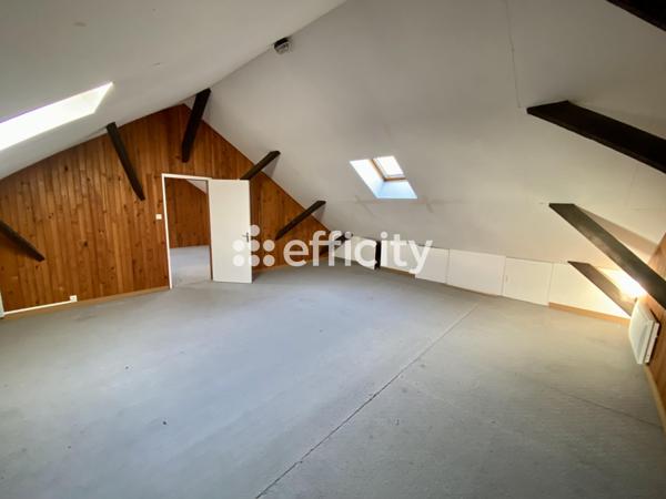Maison 8 pièces - 232 m²