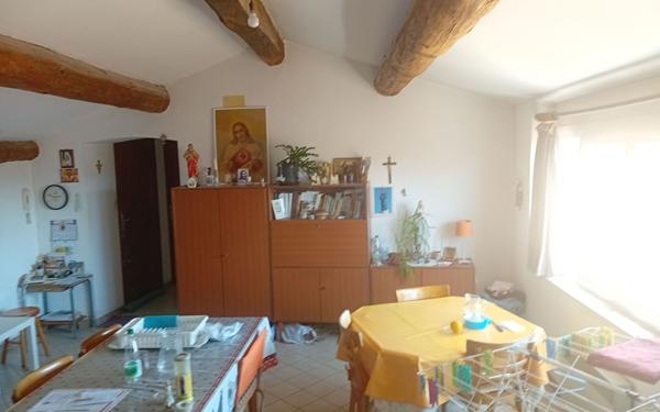 Appartement à vendre    2 pièces • 56,21 m2 La Tour-d'Aigues