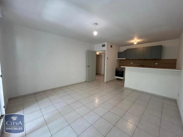 Appartement à louer 2 pièces 45.22m² Avignon (84000)