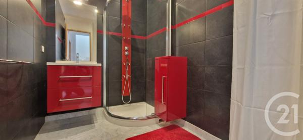 Maison à vendre  4 pièces - 135,20 m2 TOURVES - 83