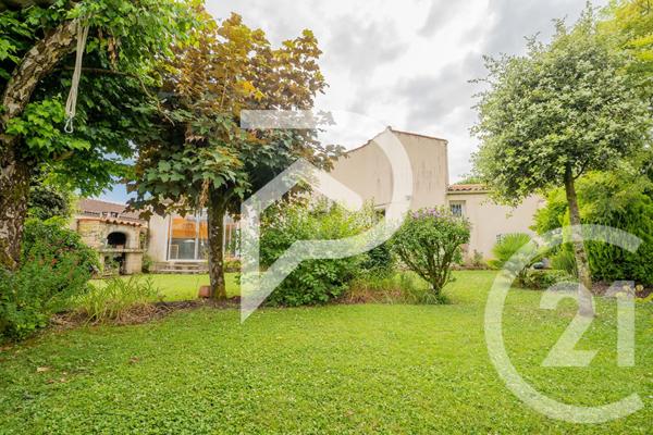 Maison à vendre  6 pièces - 120 m2 COZES - 17