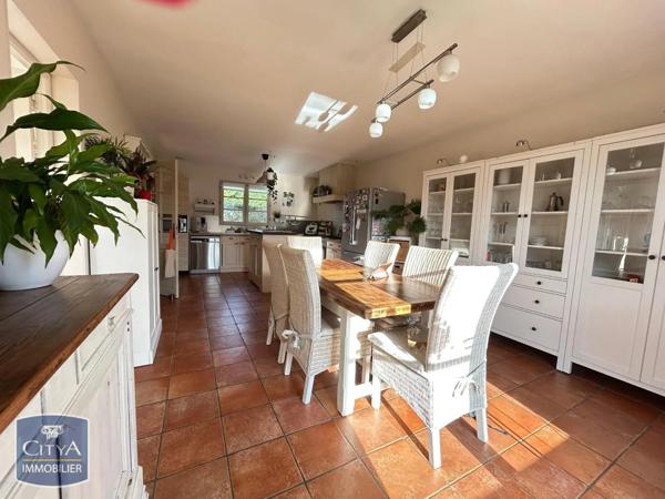 Maison à vendre 4 pièces 165m²