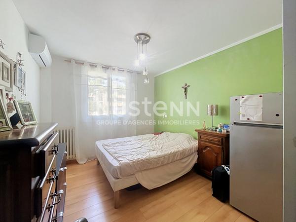 Appartement lumineux au 3ème étage d'une résidence sécurisée