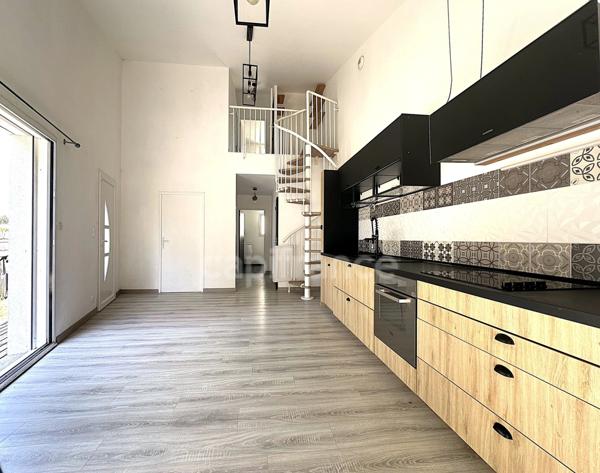 LANTON (33)Coté Bassin- Maison 3 pieces en duplex-74m²-terrasse-jardinet-parking interieur