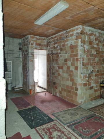 A Revest des Broussses (04) - Maison en pierre avec jardin, 200m2 de potentiel à révéler