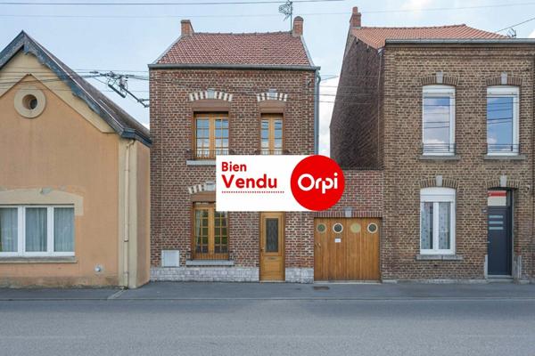 Maison à vendre    5 pièces •    Maubeuge
