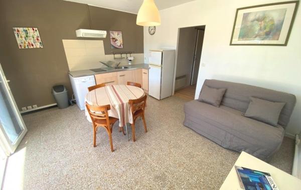 Vente Studio Grande Cabine + Cellier + Parking Le grau-du-roi   