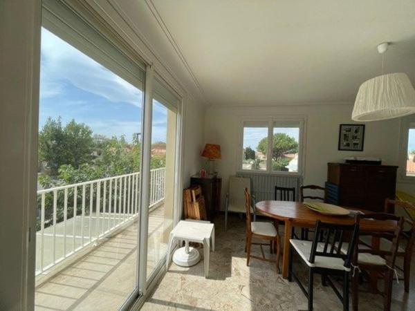 Maison 4 faces avec 2 appartements et combles aménagés – Quartier prisé proche mer