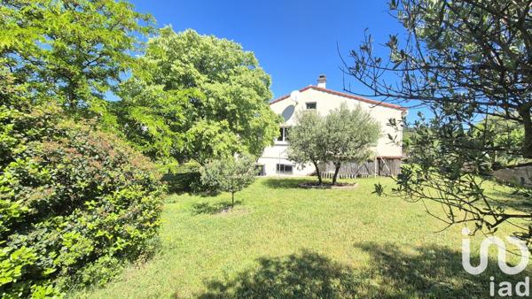 Maison 4 pièces de 115 m² à Lédenon (30210)