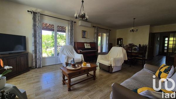 Maison 4 pièces de 115 m² à Lédenon (30210)