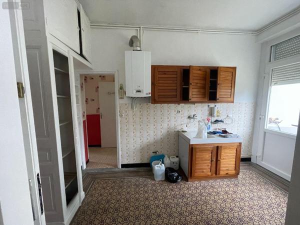 Maison à vendre à Saint-Pol-sur-Ternoise dans le Pas-de-Calais (62130), ref : 2368   
centre