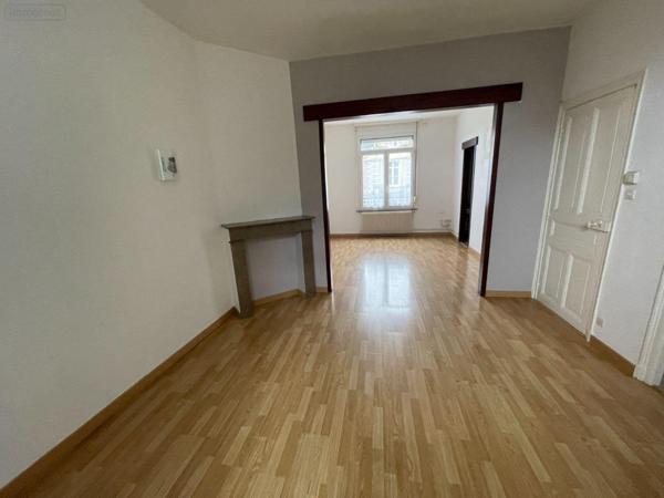 Maison à vendre à Saint-Pol-sur-Ternoise dans le Pas-de-Calais (62130), ref : 2368   
centre