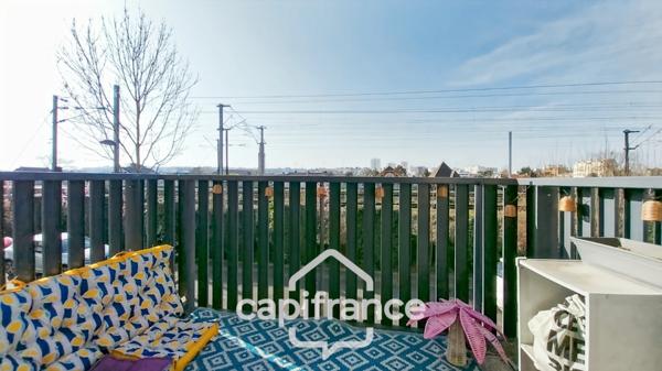 Quartier Chatrian/Centre-Gare-A vendre appartement 3 pièces-2chambres-balcon-parking en sous-sol-Lumineux-2mn RER