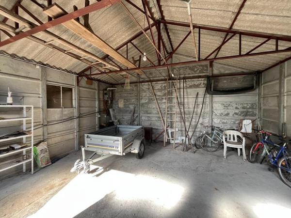 Terrain à vendre 49 000 € Saint-Yrieix-la-Perche 27618 m² DPE