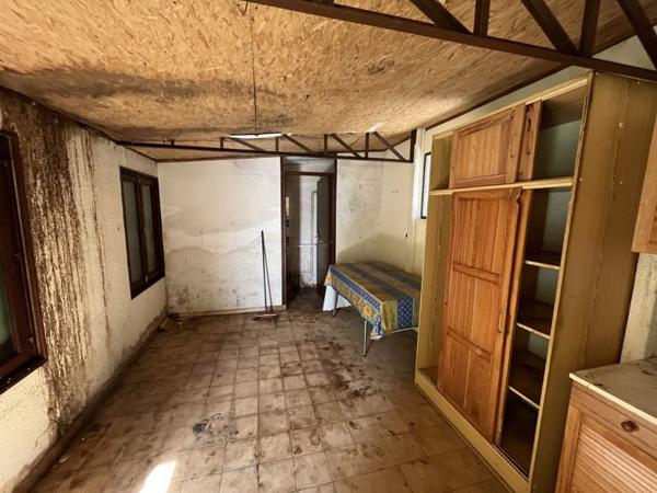 Terrain à vendre 49 000 € Saint-Yrieix-la-Perche 27618 m² DPE