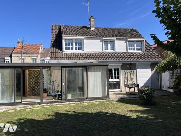 MAISON familiale et individuelle avec grand jardin