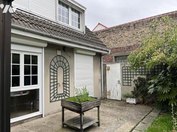 MAISON familiale et individuelle avec grand jardin