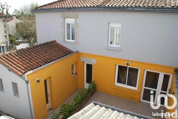 Immeuble à vendre 645 m² Palluau