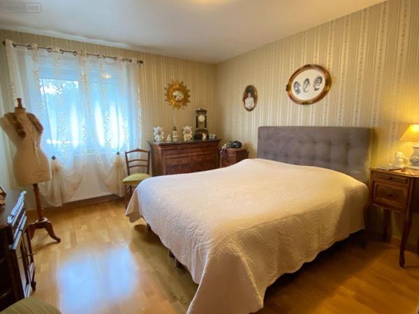 Maison à vendre à Saint-Cirgues-de-Malbert dans le Cantal (15140), ref : 15061-55