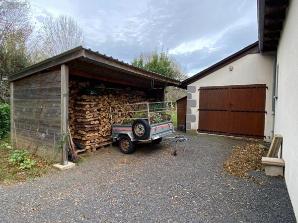 Maison à vendre à Saint-Cirgues-de-Malbert dans le Cantal (15140), ref : 15061-55