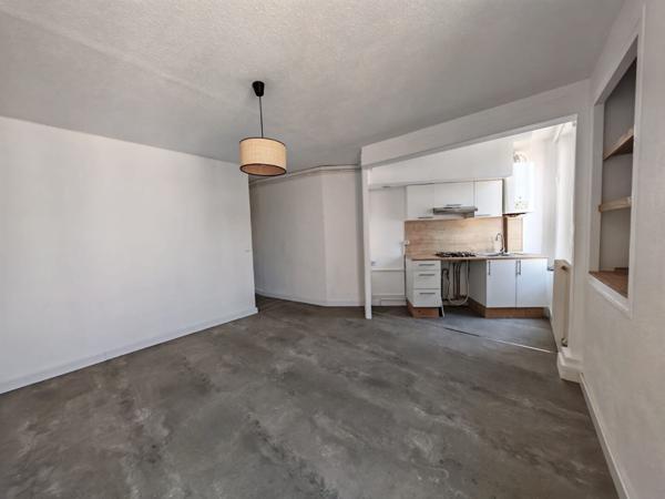 Immeuble 10 pièces 153.78 m2