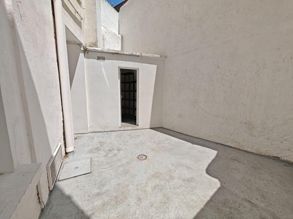 Immeuble 10 pièces 153.78 m2