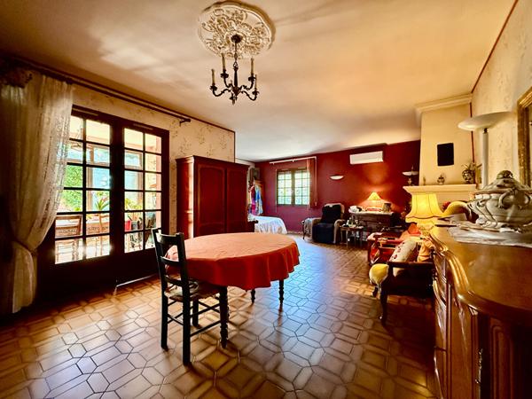Maison 8 pièces 156 m2