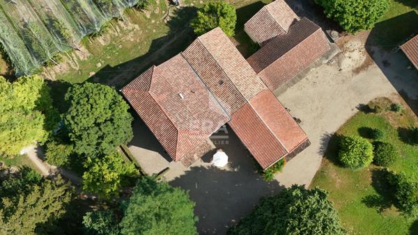 Maison Buzet Sur Baise 6 pièce(s) 210 m2