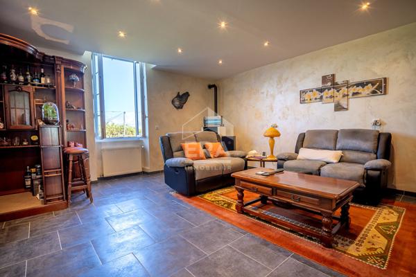 Maison Buzet Sur Baise 6 pièce(s) 210 m2