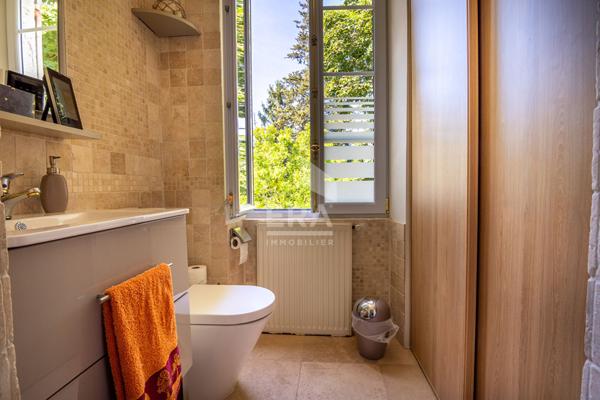 Maison Buzet Sur Baise 6 pièce(s) 210 m2