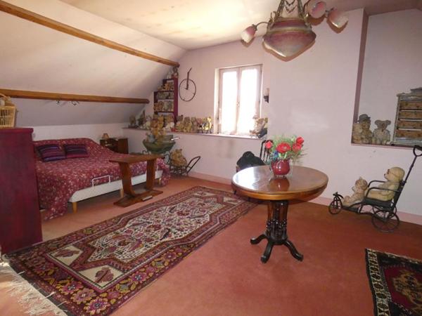 Maison Ivry La Bataille centre ville