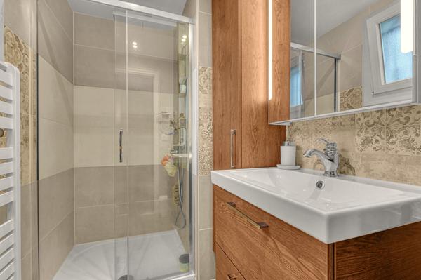 Maison 6 pièces + appartement 2 pièces