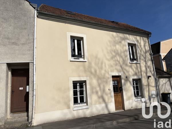Maison de ville 4 pièces de 65 m² à Le Plessis-Bouchard (95130)