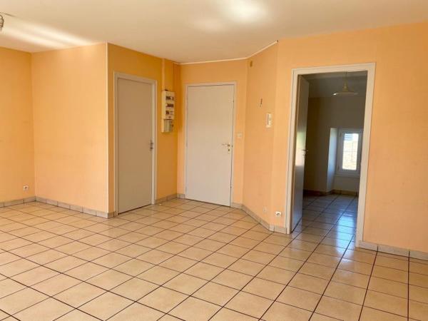 APPARTEMENT NIORT - 3 pièce(s) - 72.2 m2