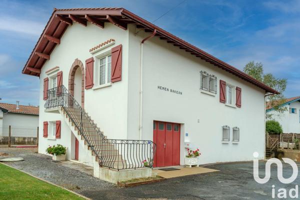 Maison à vendre 9 pièces 198 m² Arcangues