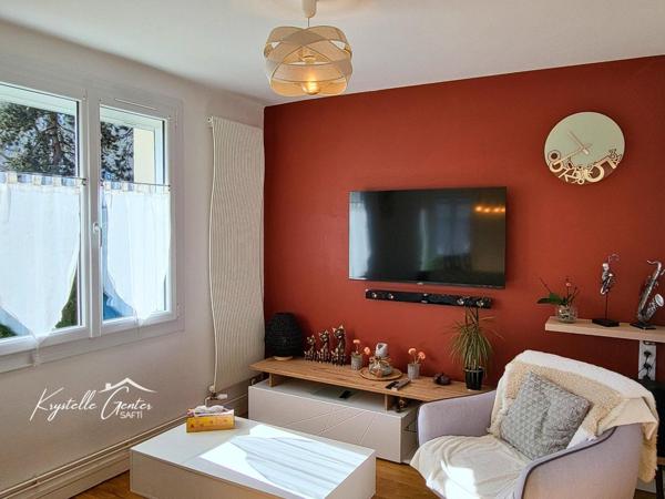 Maison rénovée, 3 chambres, à proximité du centre-ville!