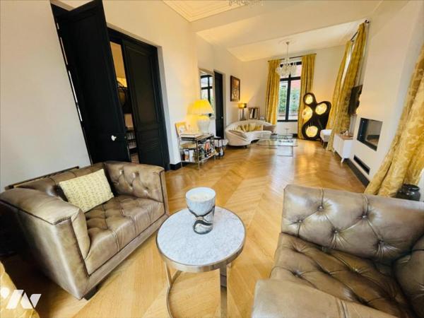 ROUEN GARE - MAISON DE MAITRE ENTIEREMENT RENOVEE