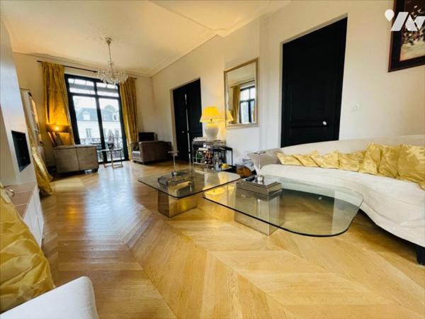 ROUEN GARE - MAISON DE MAITRE ENTIEREMENT RENOVEE