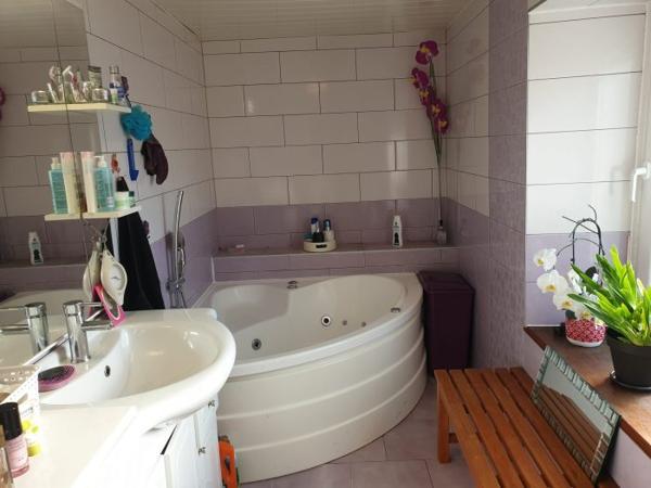 T5 et plus Frahier-et-Chatebier 107 m²