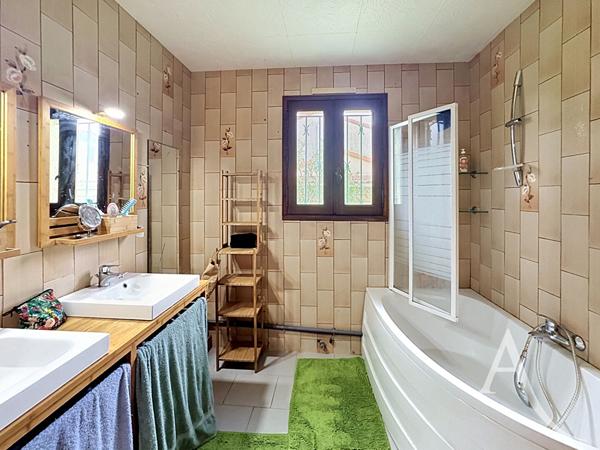 Maison Muret 5 pièce(s) 110m² avec véranda, buanderie et abris camping-car