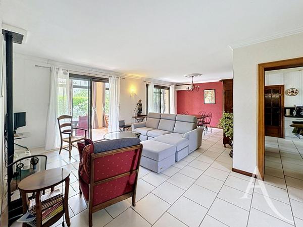 Maison Muret 5 pièce(s) 110m² avec véranda, buanderie et abris camping-car
