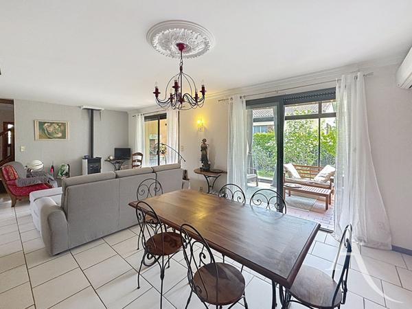Maison Muret 5 pièce(s) 110m² avec véranda, buanderie et abris camping-car