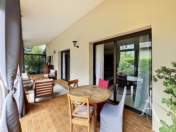 Maison Muret 5 pièce(s) 110m² avec véranda, buanderie et abris camping-car
