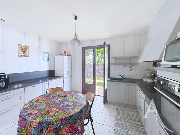 Maison Muret 5 pièce(s) 110m² avec véranda, buanderie et abris camping-car
